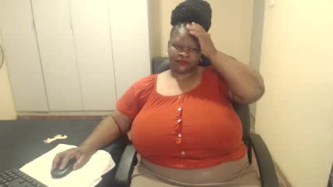 Snapshot of sweetnoziexxx chatting on 4, 2, 2025 sweetnoziexxx online show from 4, 2, 2025