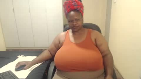 Snapshot of sweetnoziexxx chatting on 7, 2, 2025 sweetnoziexxx online show from 7, 2, 2025