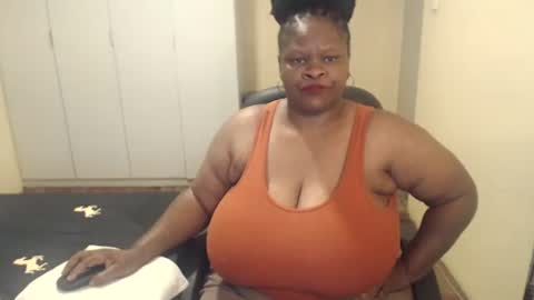 Snapshot of sweetnoziexxx chatting on 7, 2, 2025 sweetnoziexxx online show from 7, 2, 2025