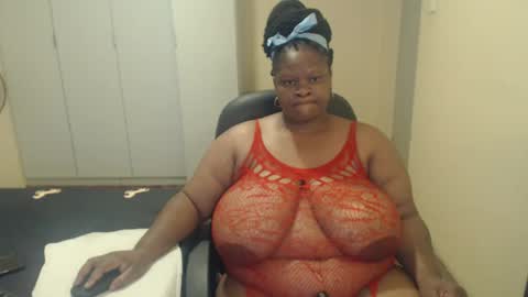 Snapshot of sweetnoziexxx chatting on 14, 2, 2025 sweetnoziexxx online show from 14, 2, 2025