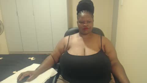 Snapshot of sweetnoziexxx chatting on 15, 2, 2025 sweetnoziexxx online show from 15, 2, 2025