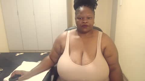 Snapshot of sweetnoziexxx chatting on 16, 2, 2025 sweetnoziexxx online show from 16, 2, 2025