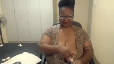 Snapshot of sweetnoziexxx chatting on 24, 2, 2025 sweetnoziexxx online show from 24, 2, 2025