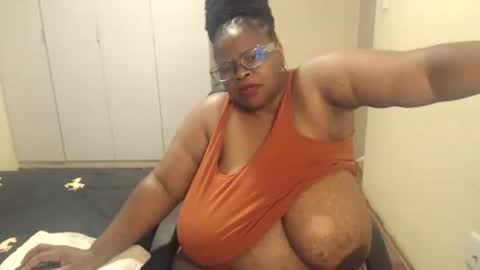 Snapshot of sweetnoziexxx chatting on 27, 2, 2025 sweetnoziexxx online show from 27, 2, 2025