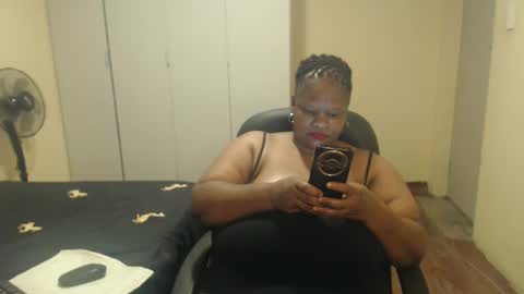 Snapshot of sweetnoziexxx chatting on 11, 3, 2025 sweetnoziexxx online show from 11, 3, 2025