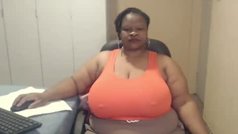 Snapshot of sweetnoziexxx chatting on 17, 9, 2025 sweetnoziexxx online show from 17, 9, 2025