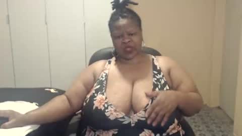 Snapshot of sweetnoziexxx chatting on 3, 11, 2025 sweetnoziexxx online show from 3, 11, 2025