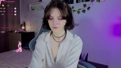 Anya online show from 10, 10, 2025