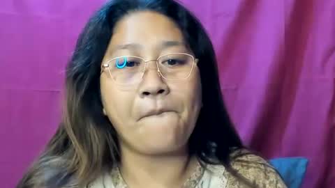 Snapshot of sweetpilipina88 chatting on 14, 12, 2024 MIA online show from 14, 12, 2024