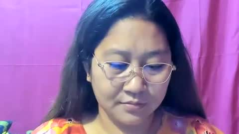 Snapshot of sweetpilipina88 chatting on 26, 12, 2024 MIA online show from 26, 12, 2024