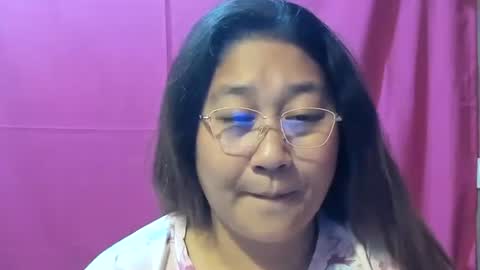 Snapshot of sweetpilipina88 chatting on 19, 1, 2025 MIA online show from 19, 1, 2025
