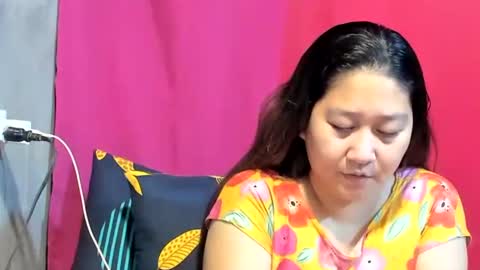 Snapshot of sweetpilipina88 chatting on 23, 1, 2025 MIA online show from 23, 1, 2025