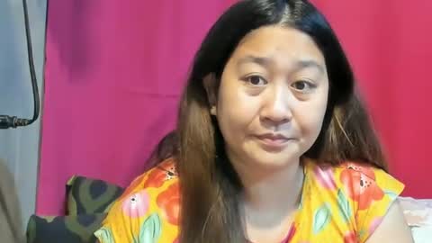 Snapshot of sweetpilipina88 chatting on 4, 2, 2025 MIA online show from 4, 2, 2025