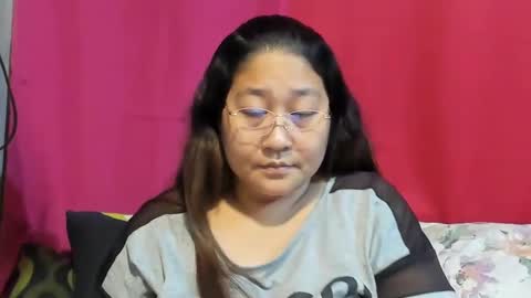 Snapshot of sweetpilipina88 chatting on 12, 2, 2025 MIA online show from 12, 2, 2025