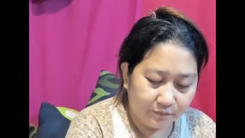 Snapshot of sweetpilipina88 chatting on 17, 2, 2025 MIA online show from 17, 2, 2025