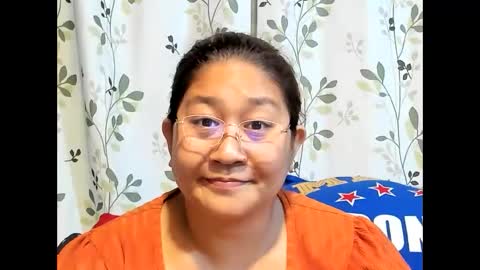 Snapshot of sweetpilipina88 chatting on 15, 9, 2025 MIA online show from 15, 9, 2025