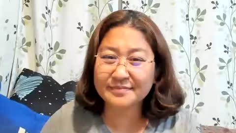 Snapshot of sweetpilipina88 chatting on 16, 9, 2025 MIA online show from 16, 9, 2025