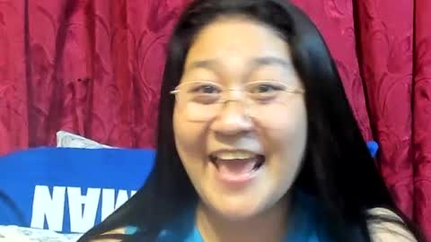 Snapshot of sweetpilipina88 chatting on 3, 8, 2026 MIA online show from 3, 8, 2026