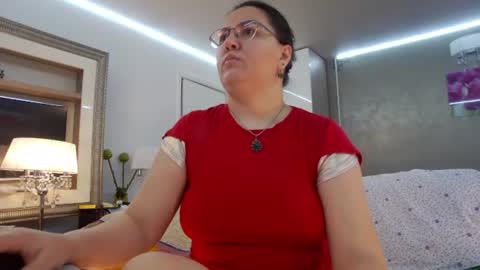 Snapshot of sweetraisa chatting on 1, 7, 2026 SweetRaisa online show from 1, 7, 2026
