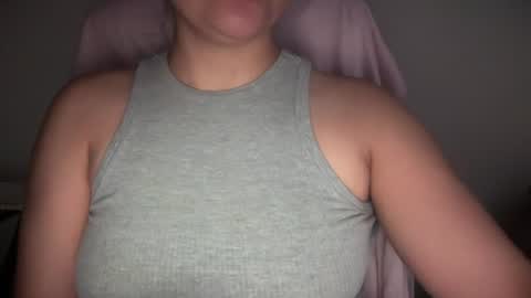 Snapshot of sweetssmashed chatting on 22, 6, 2026 sweetssmashed online show from 22, 6, 2026