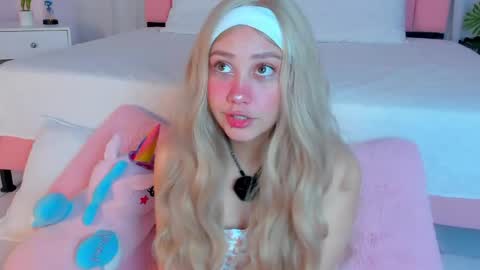 Snapshot of sweett_fire chatting on 29, 4, 2026 sweett_fire online show from 29, 4, 2026