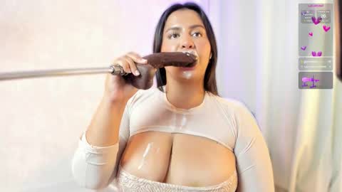    1430 - 22-00 online show from 5, 12, 2025