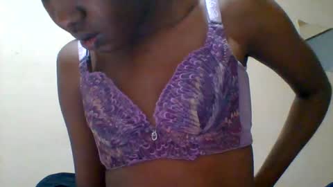 sweett_kimmie online show from 12, 7, 2026