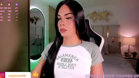 Snapshot of sweett_shinexx chatting on 26, 5, 2026 angel online show from 26, 5, 2026