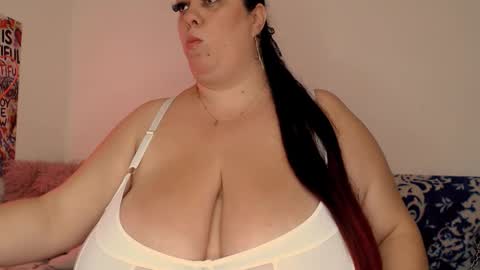 Maya online show from 26, 10, 2025