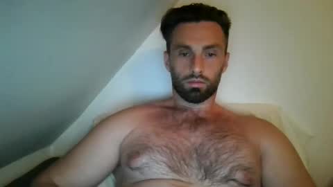 Tom online show from 10, 6, 2026