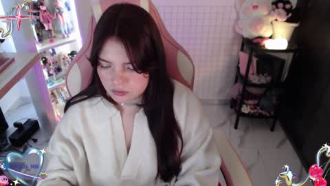 Snapshot of sweettoqui chatting on 31, 12, 2024 Pau online show from 31, 12, 2024