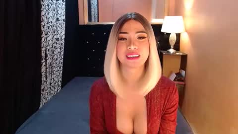 Ms trixiee online show from 11, 4, 2026