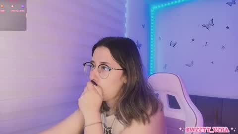 Snapshot of sweettvera_ chatting on 3, 3, 2026 Veronica Independent Model online show from 3, 3, 2026