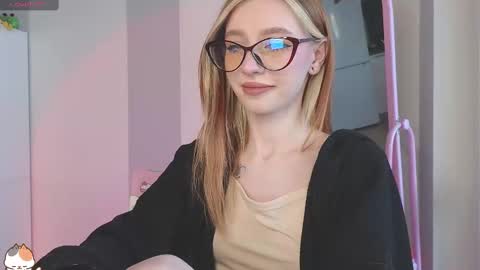 Elis  a little vacation Ill be here Saturday my schedules in bio online show from 5, 12, 2024