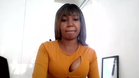 Snapshot of sweetwhisper4u chatting on 7, 7, 2026 katie online show from 7, 7, 2026