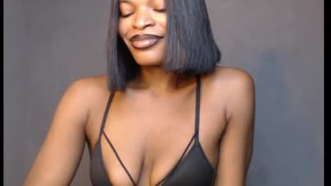 Snapshot of sweetxxboobsx chatting on 15, 7, 2026 sweetxxboobsx online show from 15, 7, 2026