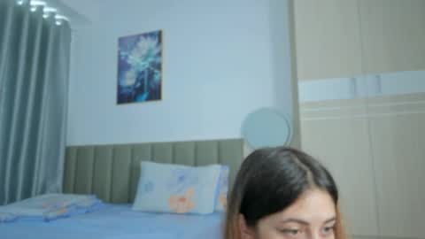 Snapshot of sweety_vikky chatting on 22, 5, 2026 Vikky online show from 22, 5, 2026
