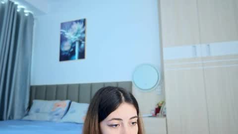Snapshot of sweety_vikky chatting on 27, 5, 2026 Vikky online show from 27, 5, 2026
