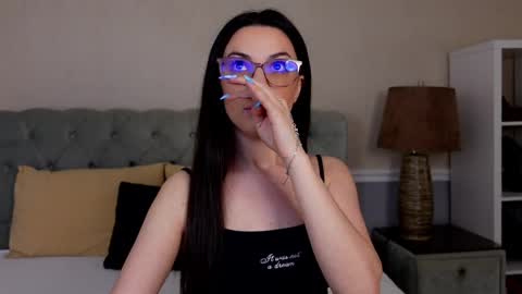 Snapshot of sweetyallye chatting on 29, 5, 2026 Bea Moan from LovenseWet from Tip MenuOpen for Private online show from 29, 5, 2026