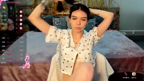 Snapshot of sweetydeviliya chatting on 29, 1, 2025 sweetydeviliya online show from 29, 1, 2025