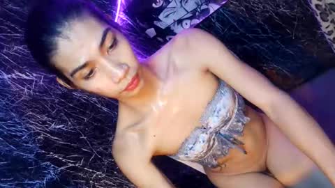 Snapshot of sweetyguyxxx1998 chatting on 29, 3, 2026 - allen online show from 29, 3, 2026