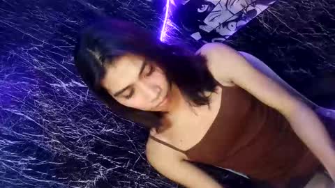 Snapshot of sweetyguyxxx1998 chatting on 18, 5, 2026 - allen online show from 18, 5, 2026