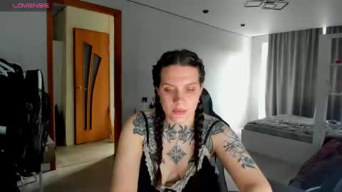 Snapshot of sweetyladiy chatting on 21, 7, 2026 Aiza online show from 21, 7, 2026
