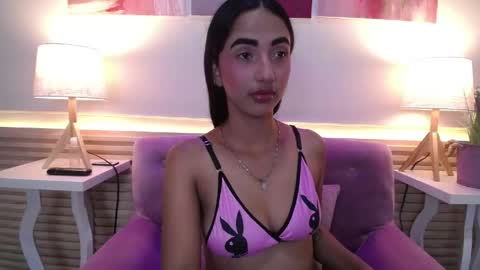 Snapshot of sweetylally chatting on 15, 5, 2026 LAURA online show from 15, 5, 2026