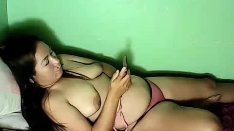 Snapshot of sweetyummygirl chatting on 12, 2, 2025 Sweetyummygirl online show from 12, 2, 2025