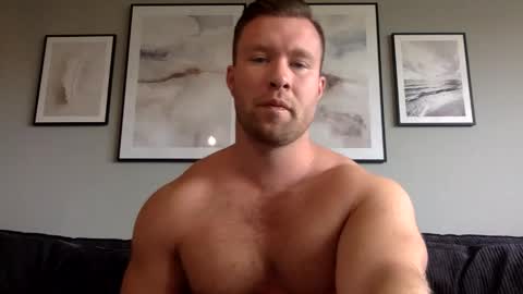 Snapshot of swekingxx chatting on 5, 10, 2025 swekingxx online show from 5, 10, 2025