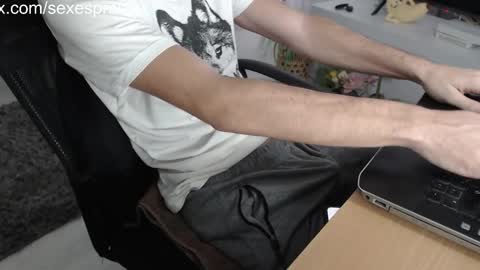 SwetLittleBoy4u online show from 4, 11, 2025