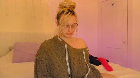 Snapshot of switchykitty chatting on 2, 3, 2026 ashley blayde online show from 2, 3, 2026