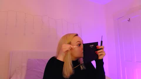 Snapshot of switchykitty chatting on 2, 3, 2026 ashley blayde online show from 2, 3, 2026