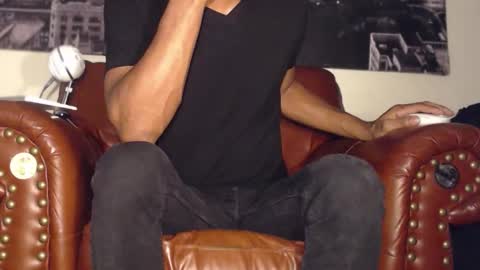 Snapshot of swolebbc chatting on 16, 10, 2025 The DickGod online show from 16, 10, 2025